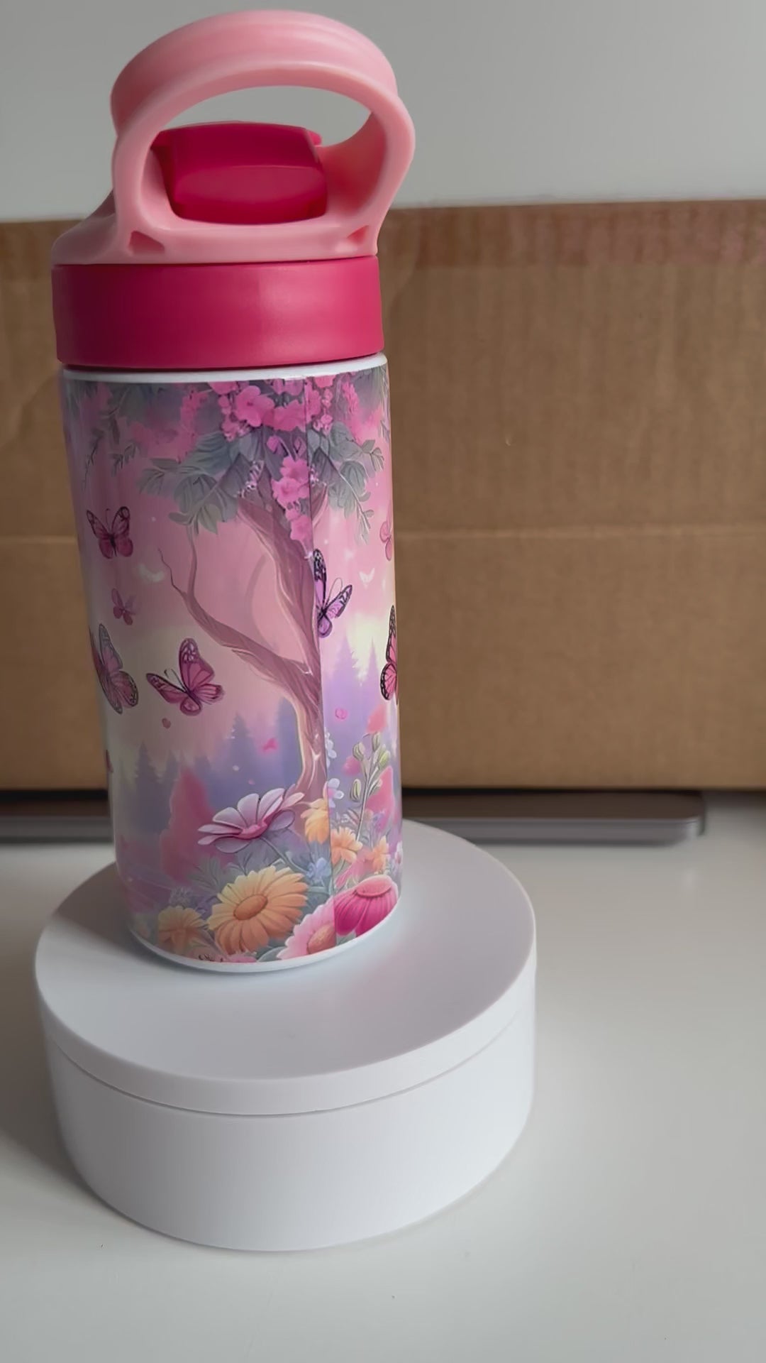 this on it a 12 oz kids tumbler